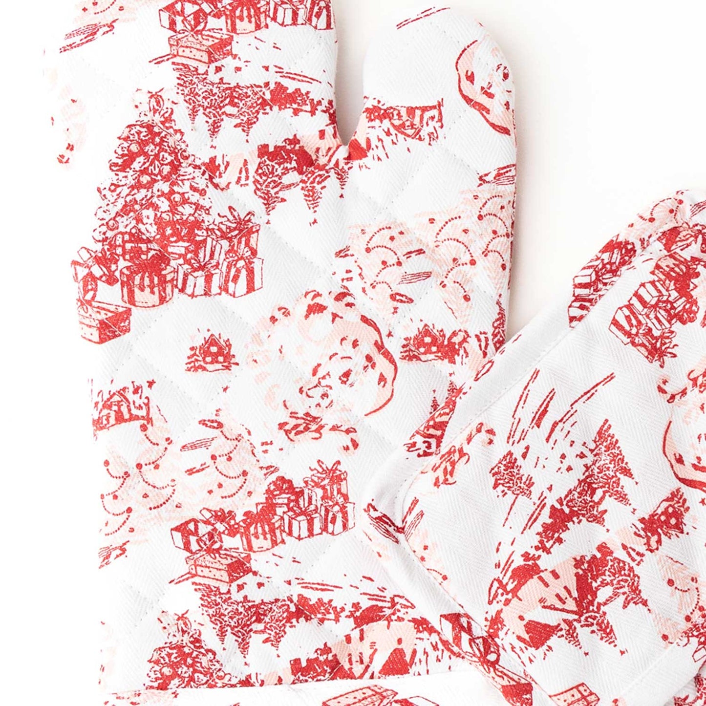 Santa Toile Oven Mitt Set