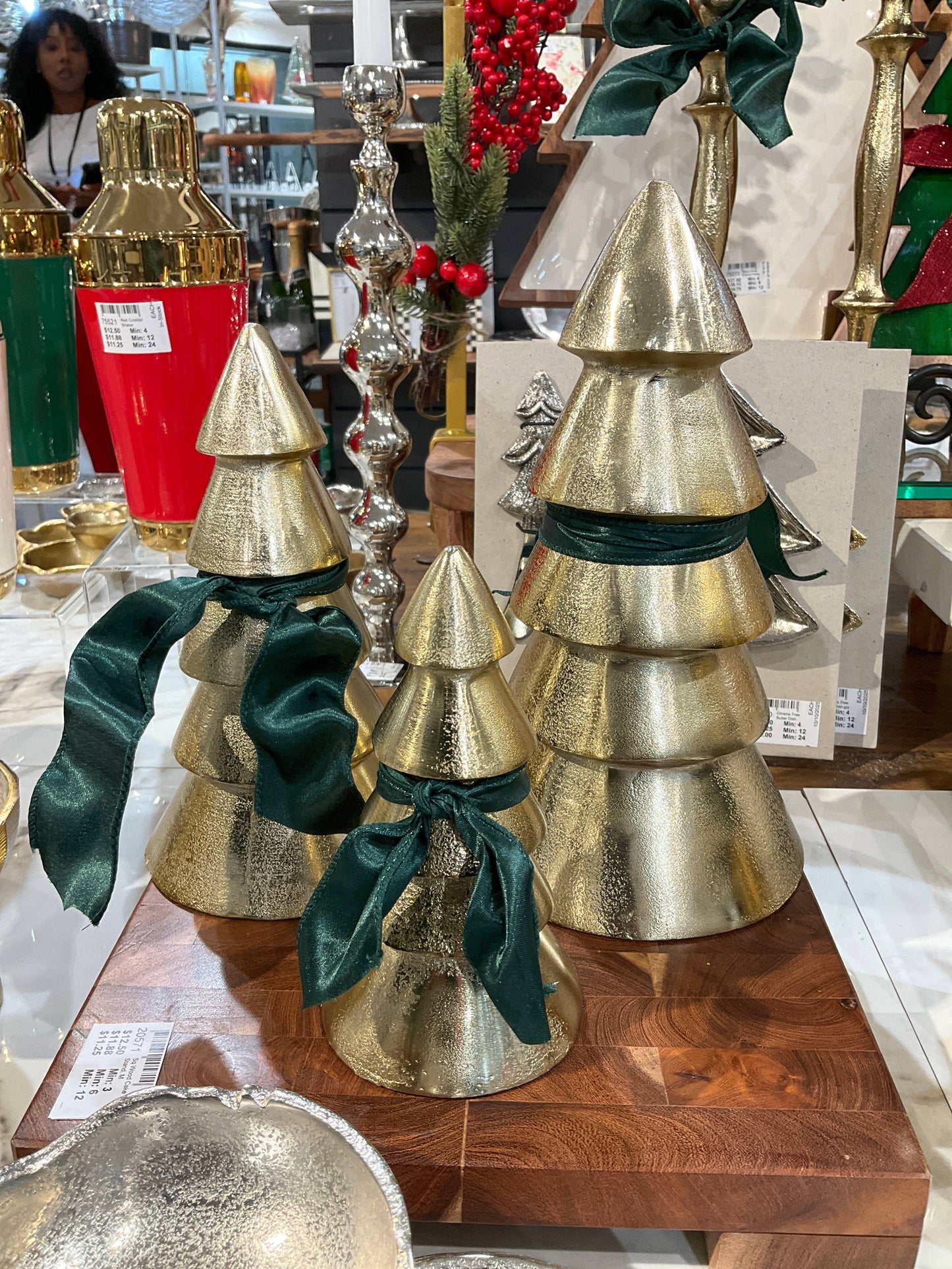Gold Set of 3 Holiday Tree, metal